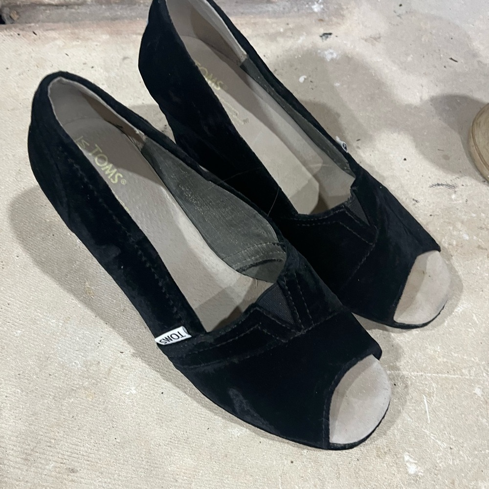 TOMS Black Peep Toe Wedges